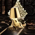 lampe-de-chevet-chic-en-metal-silver lampe de chevet chic en métal silver