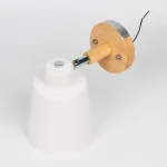 lampe-de-chevet-design-avec-support-en-bois lampe de chevet design avec support en bois