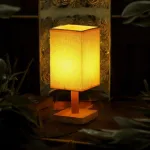 lampe-de-chevet-design-en-bois lampe de chevet design en bois