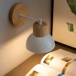 lampe-de-chevet-en-bois-avec-motif-moineau lampe de chevet en bois avec motif moineau