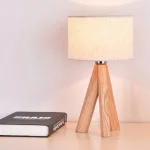 lampe-de-chevet-en-bois-mani lampe de chevet en bois mani