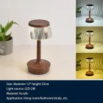 lampe-de-table-en-metal-chic lampe de table en métal chic