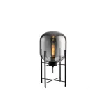 lampe-de-table-trepied-industriel lampe de table trépied industriel