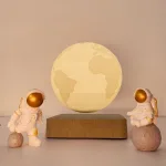 lampe-globe-terrestre-levitation Lampe Globe Terrestre Lévitation