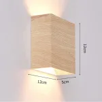 lampe-murale-en-bois-au-design-epure lampe murale en bois au design épuré