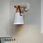 lampe-murale-en-bois-elegant lampe murale en bois élégant