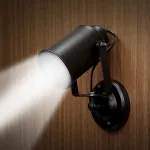 lampe-murale-en-metal-vintage lampe murale en métal vintage